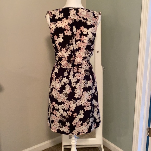 Floral Loft dress size small. Navy blue with white and pink flowers - Picture 3 of 5